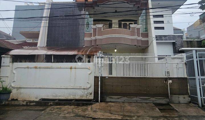 Rumah Jelambar Dutamas 9 X 20 Siap Huni HGB Selatan 1