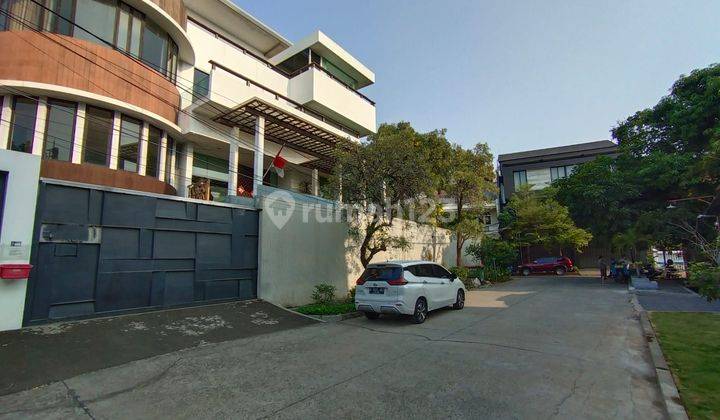 Rumah / Kantor Daerah Pluit Luas 1328 m2 Siap Pakai Furnish 2