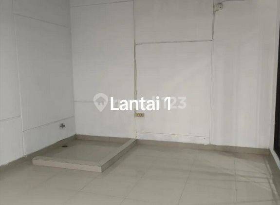 Rumah Green Lake City 8 x 15 Semi Furnish Siap Huni Murah 2