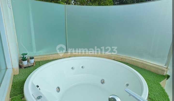 Dijual Apartemen Art Deco – Type 1br Corner Dengan Jacuzzi