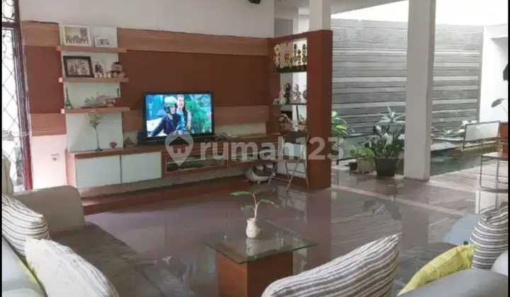 rumah modern lux lokasi di mekar wangi bandung