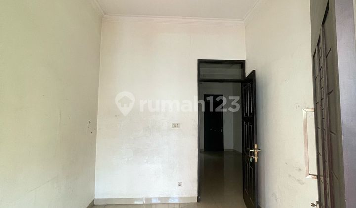 rumah modern minimalis di pratista taman sakura 2