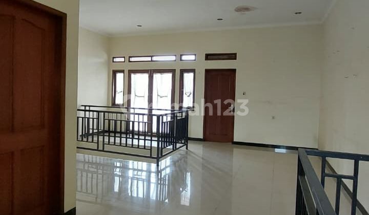 Rumah Minimalis 2 Lantai di Turangga Kota Bandung