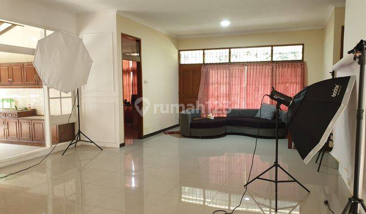 Rumah Dijual Nyaman Modern di Taman Citeureup Cimahi 1