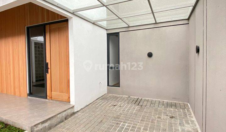 Rumah Dijual Modern Minimalis di Kopo Permai 2 1