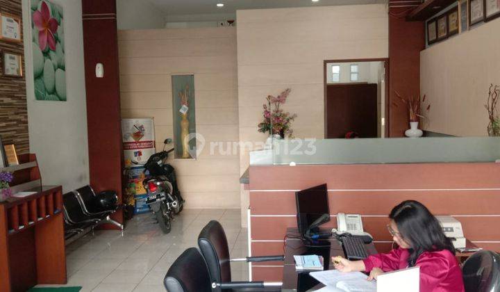 Dijual Ruko Lokasi Strategis di Mainroad Surya Sumantri 2