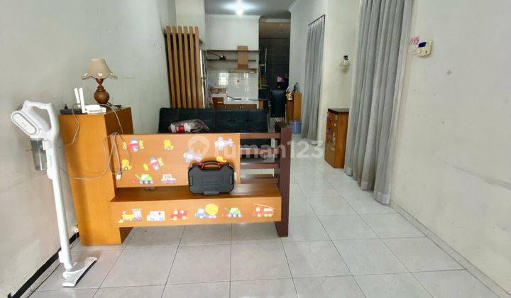 Rumah Dijual Aman Nyaman di Taman Holis Indah 1