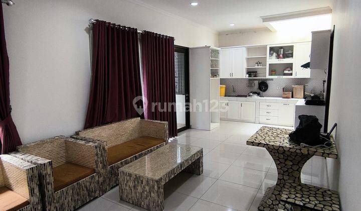 Rumah Asri Nyaman di Summarecon Bandung Strategis 1