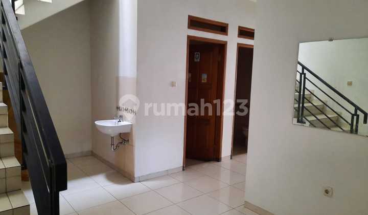 ruko terawat lokasi di sayap dalem kaum strategis 2