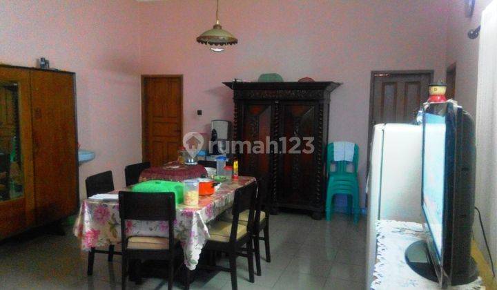 Rumah Plus Kosan 2 Lantai Nyaman Strategis di Baladewa 1