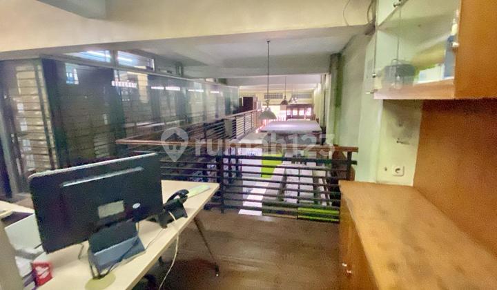 Disewakan Ruang Usaha Sayap Braga Bandung