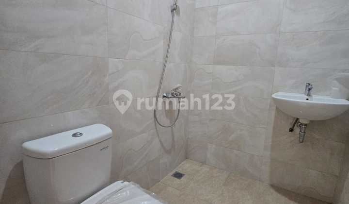 Minimalist comfortable house in Turangga wing. 2