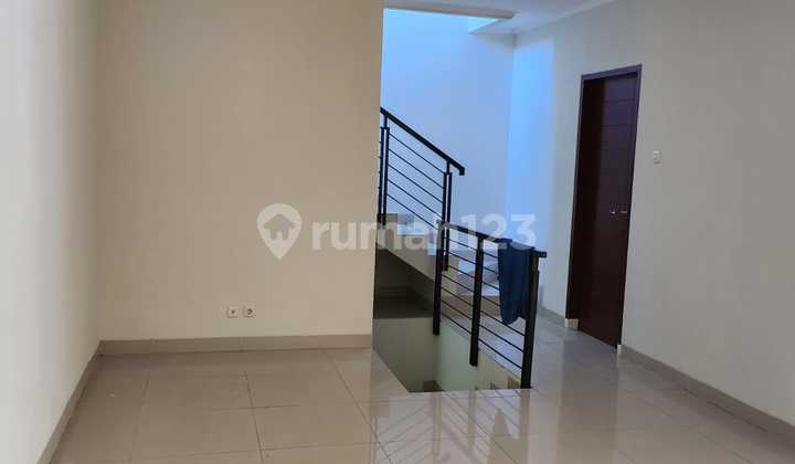 Rumah Cantik Minimalis Cluster One Gate System 2