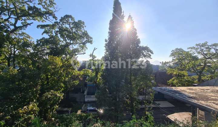 Rumah Cantik & Keren Karya Arsitek Yu Sing Dari Itbstrategis Di Tengah Kota Sayap Pajajaran 2