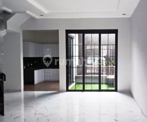 Dijual Rumah Baru Modern Minimalis Area Turangga 2