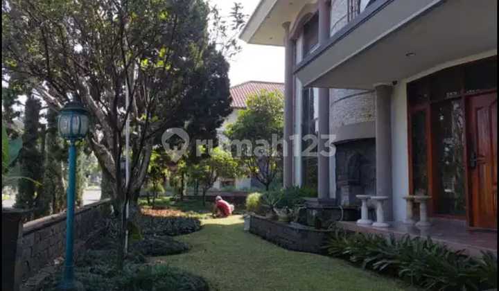 luxury modern house location in mekar wangi bandung 2