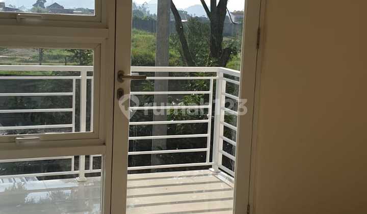 Disewakan Rumah Taman Kopo Indah Tki V Sommerville 