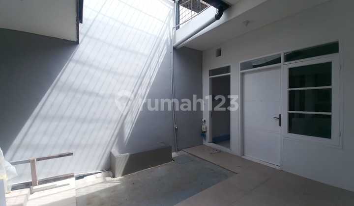 Rumah Taman Kopo Indah 3 Full Minimalis/ New Full Renovation