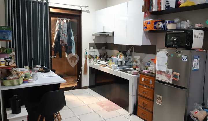 rumah modern minimalis di kota baru parahyangan 2