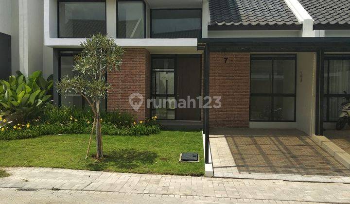 rumah minimalis nyaman di kota baru parahyangan 2