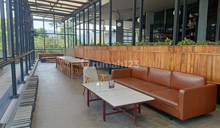 Villa Dan Tempat Usaha Cafe di Sayap Dago Atas 2