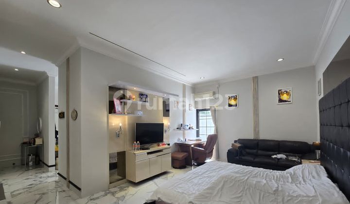 For Sale Ready-to-Occupy American Modern Wing Gegerkalong House