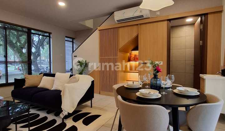 rumah minimalis 2 lantai di kota baru parahyangan