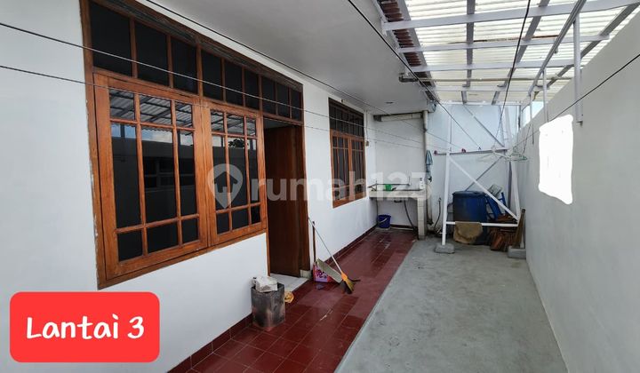 Dijual Ruko Lokasi Strategis Daerah Cihampelas Bandung