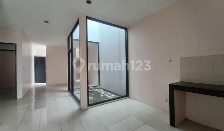 For Sale* *Rumah Taman Kopo Indah