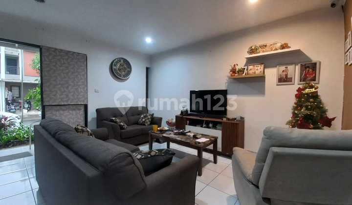 For Sale* *rumah Summarecon* *cluster Dayana*  2