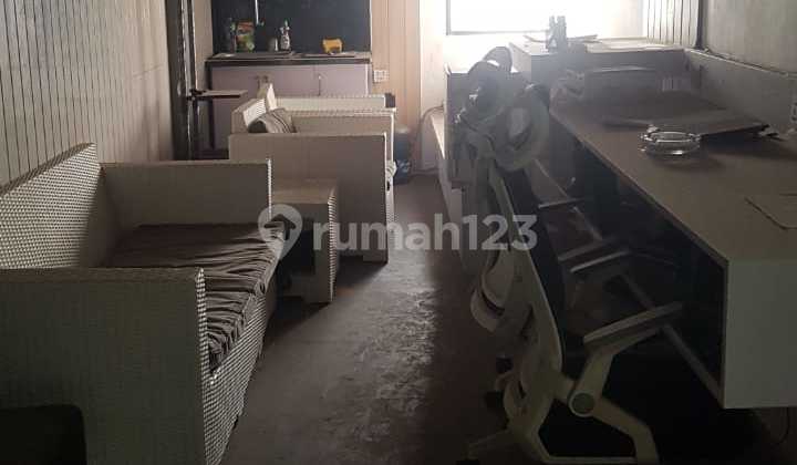 ruang usaha ex kantor lokasi di apartemen gateway pasteur