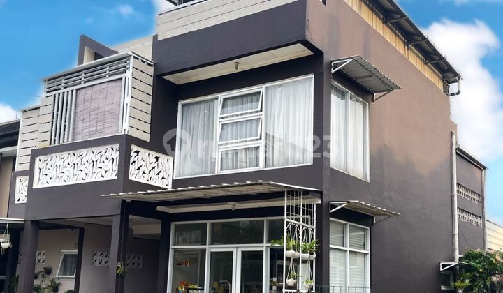 For Sale**House in Buahbatu Square* Transmart Buahbatu Area For Sale**House in Buahbatu Square* Transmart Buahbatu Area