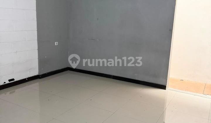 rumah modern nyaman lokasi di terusan sutami 2