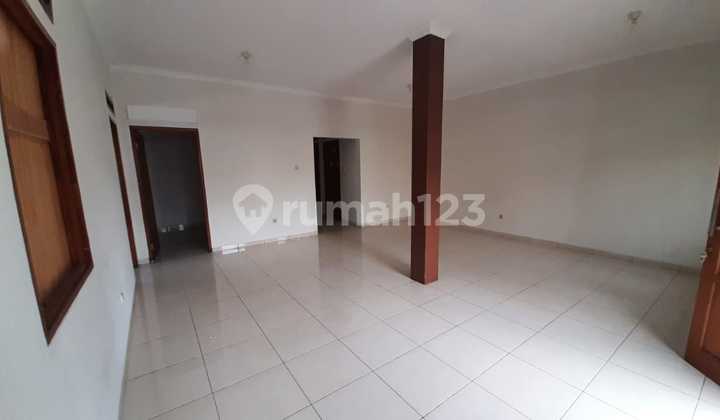 ruko terawat lokasi di sayap dalem kaum strategis 1