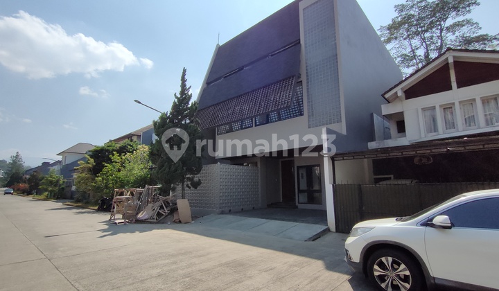 Setraduta Hunian Eksklusif di Kawasan Premium 1