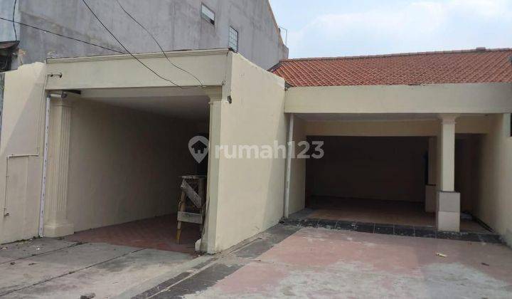 Dijual/ disewa rumah di Jakarta Timur, Jl. Duren sawit raya, HGB, total  luas 666m² 1