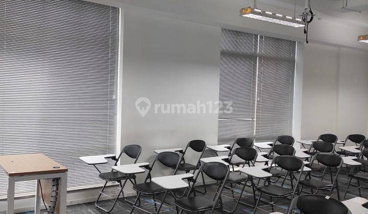 Sewa kantor DI JAKARTA GRAHA INTI FAUZI 260m² Furnish190k Nego  1