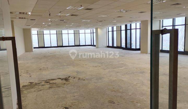 Sewa Kantor di jakarta Tifa building 300m²bare159k nego  2