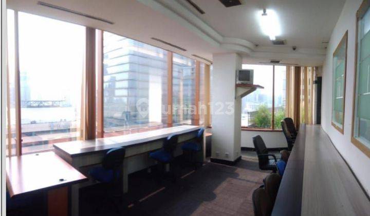 Sewa kantor di Jakarta Palma one 900M²furnish 140k nego  1