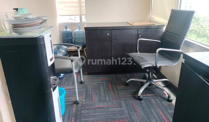 Sewa kantor di Jakarta Setiabudi Atrium 155 M furnish 150k nego  2