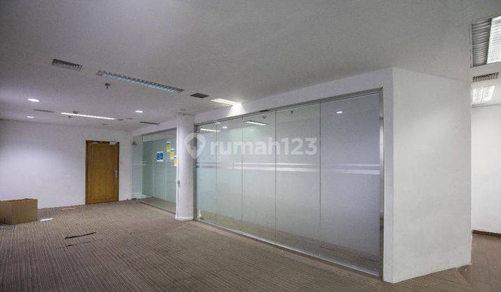 SEWA KANTOR JAKARTA WISMA BARITO PACIFIC112M² FITTED 240K NEGO  2