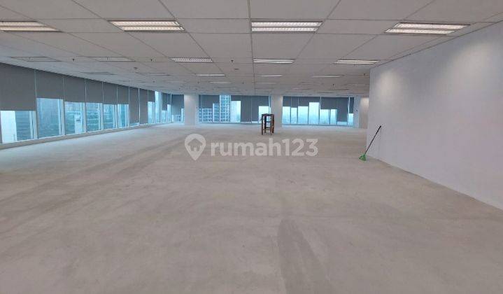 Sewa Perkantoran di Jakarta Selatan 300m2 Bare 225k Nego 2