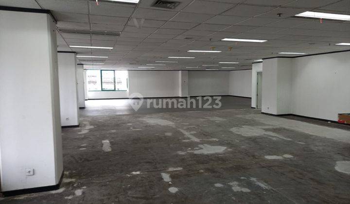 Sewa Kantor Di Cilandak,jakarta Selatan 355m2 Bare 130k Nego 2