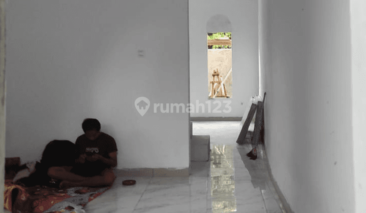 Rumah Classic Jatiwaringin,sisa 1 Unit, Strategis Dekat Toll 2