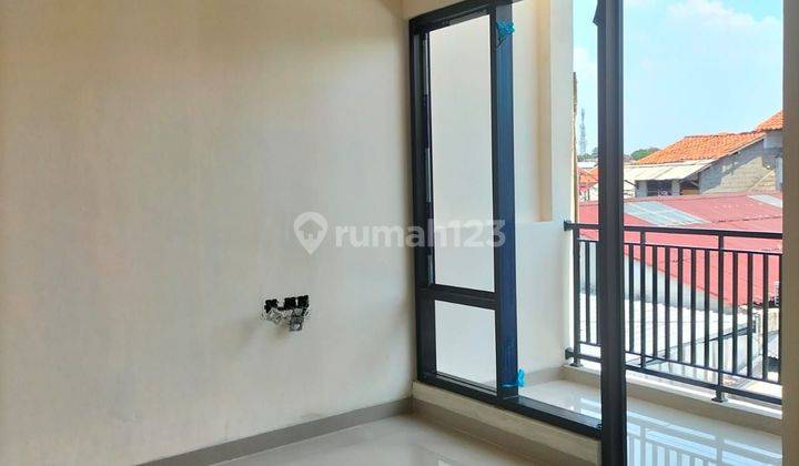 Rumah Siap Huni,sisa2unit,cibubur Jakarta Timur 2