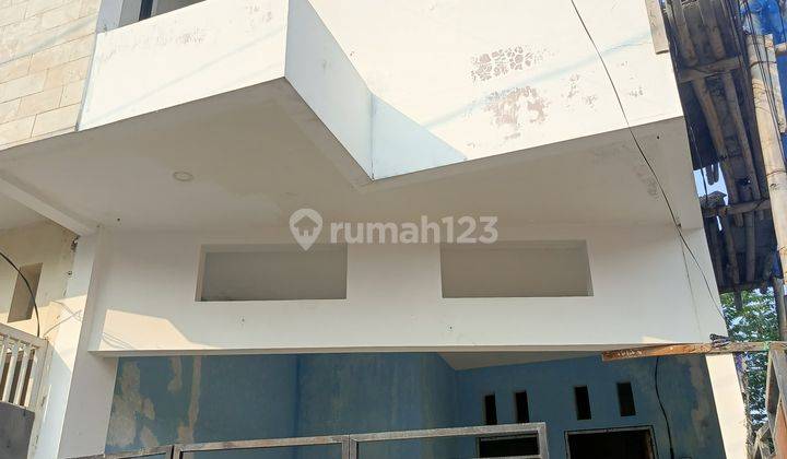 Rumah Di Kalibaru,senen Jakarta Pusat Sisa 1 Unit 1