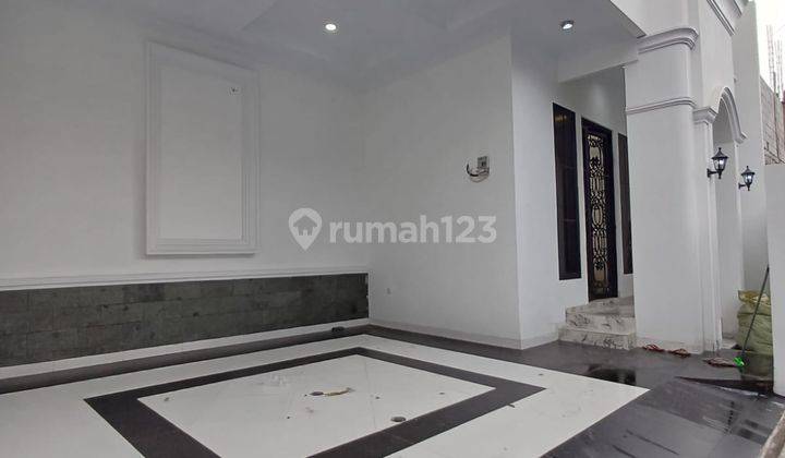 Rumah Siap Huni di Jagakarsa,Strategis akses jalan 2 Mobil