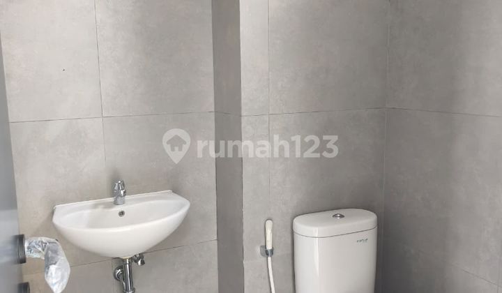 Cheapest !! Rare Hudson Studio Loft with Many Attached !! 2