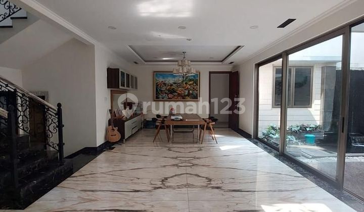 For Sale Beautiful Independent Design House in Mentari @ Alam Sutera. Highly strategic location, close to the City Center.