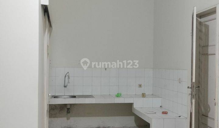 Dijual Rumah Murah Di Crystal Residence, Lokasi Sangat Strategis Dekat Dengan Sekolah Pahoa, Tunas Bangsa, Mall Sms, Pasar Modern Sinpasa Dan Paramount, Serta Dekat Dengan Rs.  2